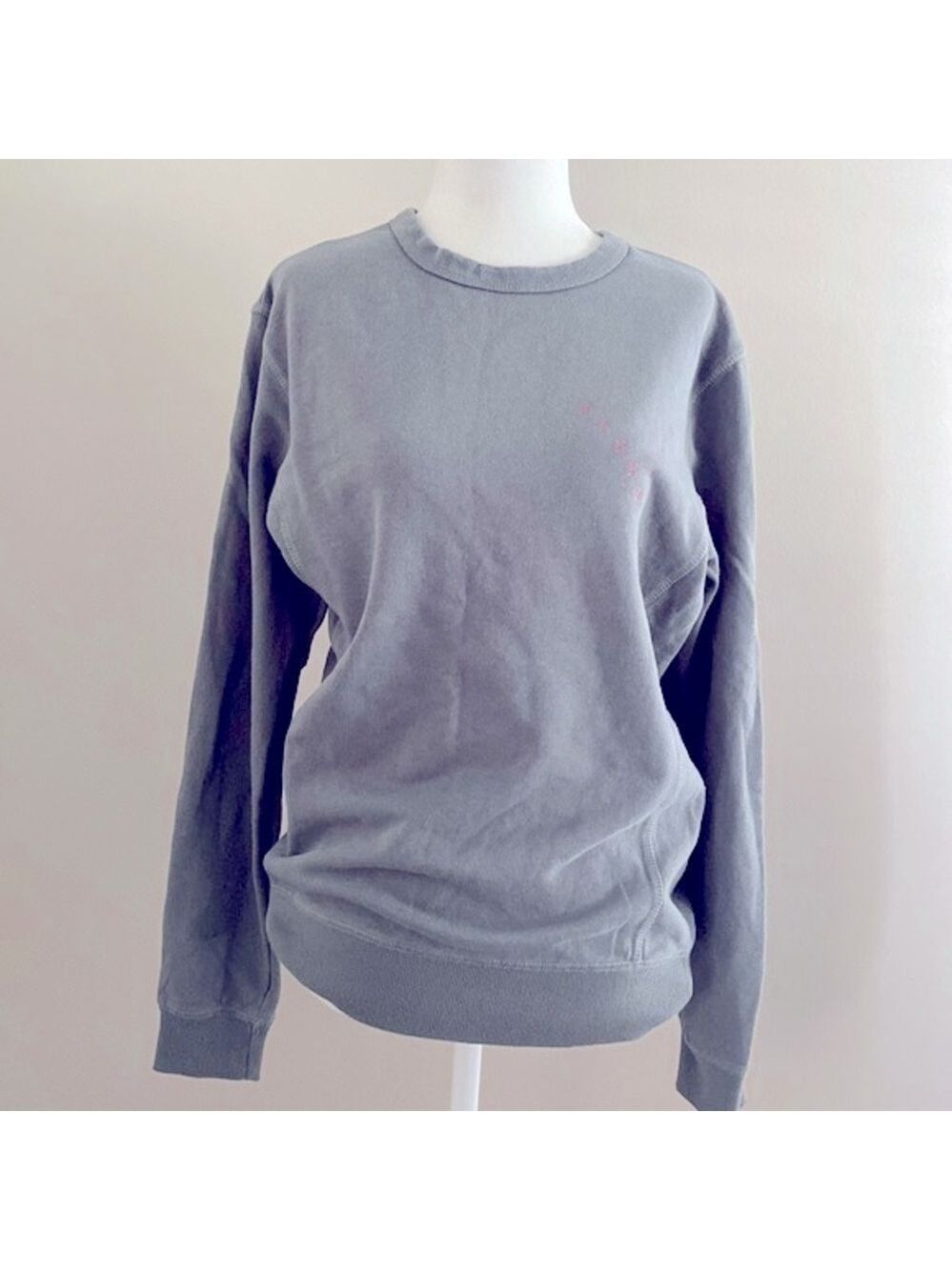 Manhattan old English sweater shirt